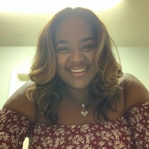 Meet your Posher, Shenicka